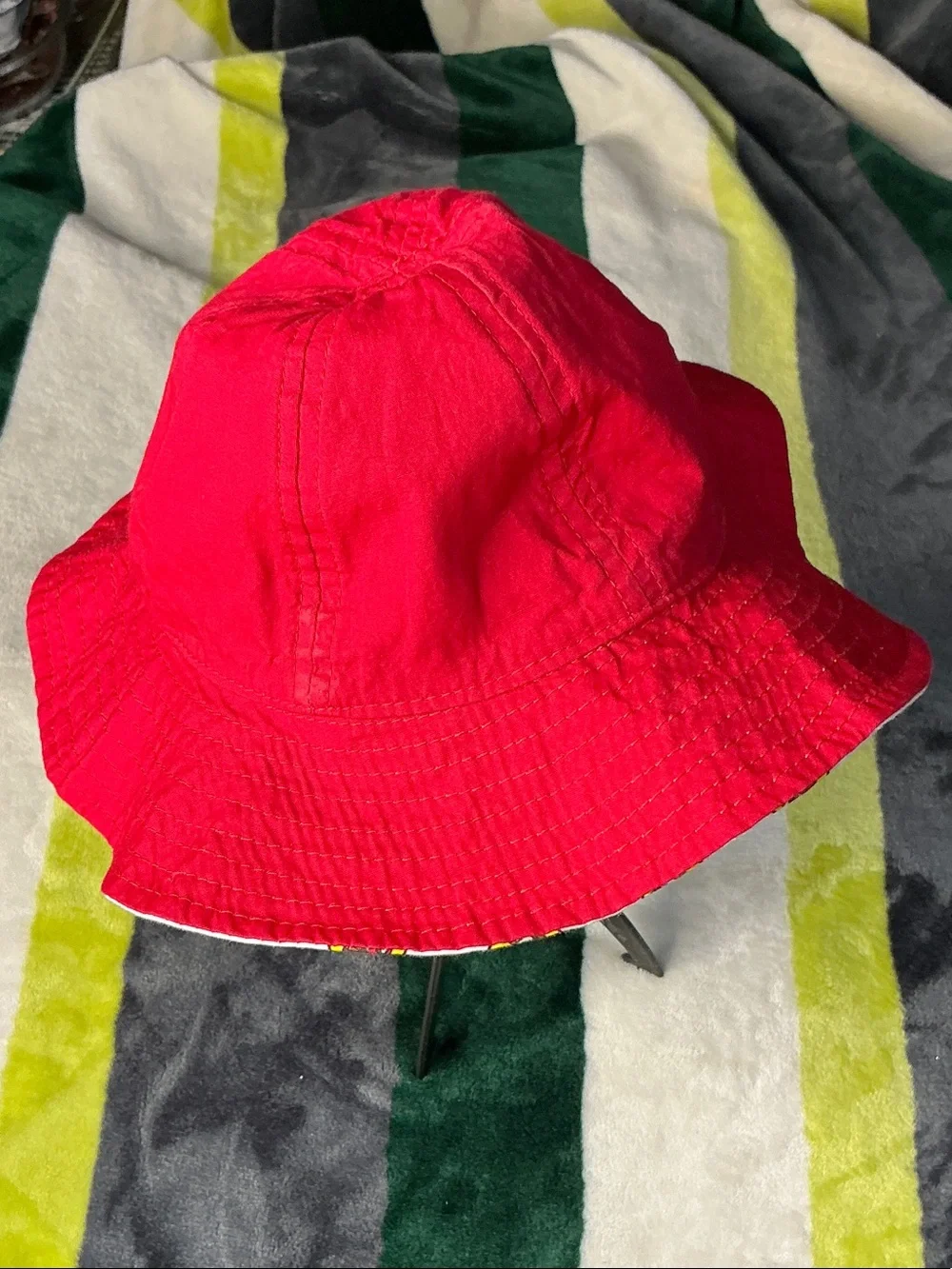 Kids White Bucket Hat with Yellow Cartoon Print